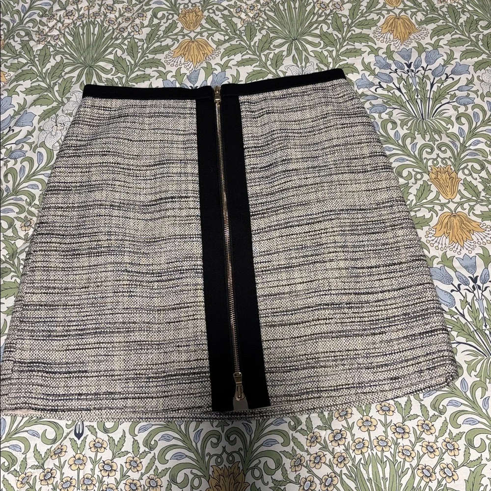 Ann Taylor Black and Cream Tweed Zip Front Mini Skirt 2